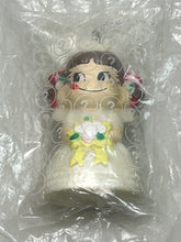 Cargar imagen en el visor de la galería, Mini Mini Peko-chan Everyone's Dream - Figure Keyholder
