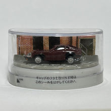 Cargar imagen en el visor de la galería, Nissan Fairlady 240ZG - Diorama Miniature Car