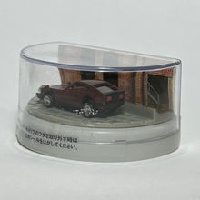 Cargar imagen en el visor de la galería, Nissan Fairlady 240ZG - Diorama Miniature Car