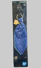 Cargar imagen en el visor de la galería, Twisted Wonderland - Octavinelle Ryou Necktie-style Motif Charm - Ichiban Kuji Disney TW 2nd Hen (Prize I)