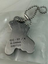 Load image into Gallery viewer, Card Captor Sakura - Metal Charm - Skate & Batonbag