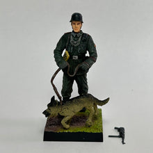 Cargar imagen en el visor de la galería, Field Military Police + Dog (German Shepherd) - Miniature (033)