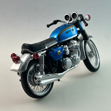 Cargar imagen en el visor de la galería, Honda Dream CB750 Four - Miniature - Trading Figure