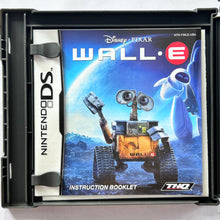 Cargar imagen en el visor de la galería, Disney*Pixar WALL-E - Nintendo DS / DSLite DSi XL - NTSC - Box & Manual (NTR-YWLE-USA)