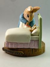 Load image into Gallery viewer, The Tale of Peter Rabbit - "Chamomile Tea" - Figure - Mini Diorama