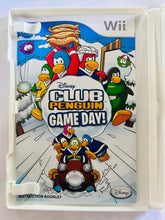 Load image into Gallery viewer, Club Penguin: Game Day! - Nintendo Wii / Wii U - NTSC - CIB (RVL-R59E-USA)
