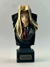 Load image into Gallery viewer, Hellsing - Sir Integral Fairbrook Wingates Hellsing - Bust