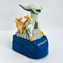 Load image into Gallery viewer, Pokémon Action Car Pullback Arceus