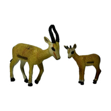 Load image into Gallery viewer, Thomson's Gazelle - Trading Figure - Miniature (18)