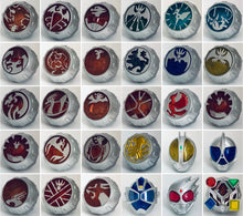 Cargar imagen en el visor de la galería, Kamen Rider Wizard - Candy Toy Wizard Ring - Set of 30