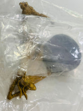 Load image into Gallery viewer, Saint Seiya - Aquarius Camus - Mini Figure Selection I. Goddess Saint