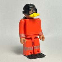 Load image into Gallery viewer, Kubrick Glico Man and Bisco-kun - Diver - Red Wetsuit ver.
