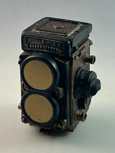 Load image into Gallery viewer, Rollei Rolleiflex 2.8F - Miniature - Trading Figure