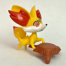 Cargar imagen en el visor de la galería, Pokémon - Fennekin - Mini Figure