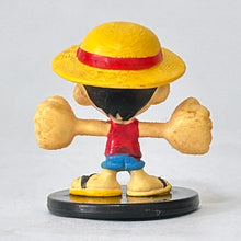Load image into Gallery viewer, Petit Pong Character Series TV Anime One Piece (Set of 16)