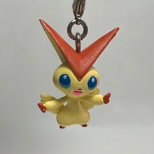 Cargar imagen en el visor de la galería, Pokémon BW - Victini - Mascot Strap