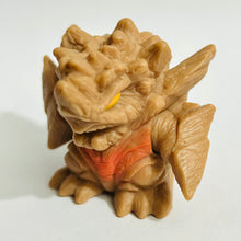 Cargar imagen en el visor de la galería, Ultraman Dyna - Neo Darambia - Trading Figure - Soft Vinyl