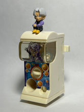 Cargar imagen en el visor de la galería, Dragon Ball Z - Future Trunks - Gashapon Toy