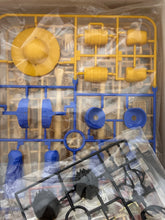 Cargar imagen en el visor de la galería, One Piece - Monkey D. Luffy - MG Figurerise - 1/8