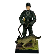 Cargar imagen en el visor de la galería, Field Military Police + Dog (German Shepherd) - Miniature (033)