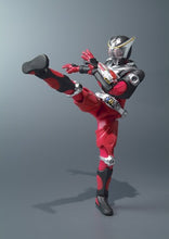 Cargar imagen en el visor de la galería, Kamen Rider Ryuuki Twist Action Form