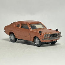 Load image into Gallery viewer, Mazda RX-3 (early model) Savanna GT - Trading Figure - Miniature (2)
