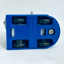 Load image into Gallery viewer, Pokémon Action Car Pullback - Mukuhawk / Staraptor