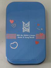Cargar imagen en el visor de la galería, TinyTan - V - Tin Case - BTS