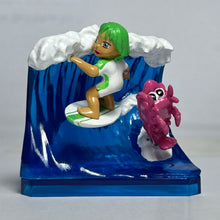 Cargar imagen en el visor de la galería, Umi Monogatari - Surfing Sam - Trading Figure