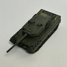 Load image into Gallery viewer, Leopard 2A4 - Miniature - WTM Tank - 1/144