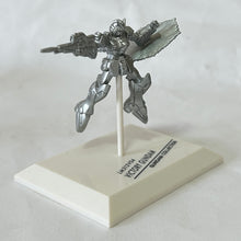 Cargar imagen en el visor de la galería, MSG - LM312V04 Victory Gundam - Trading Figure - Silver ver. (GA4)