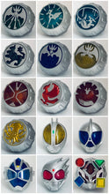 Cargar imagen en el visor de la galería, Kamen Rider Wizard - Candy Toy Wizard Ring - Set of 30