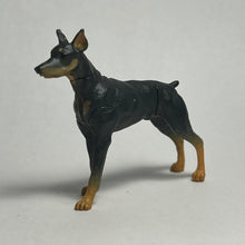 Cargar imagen en el visor de la galería, Doberman - Trading Figure - Miniature (018-A)