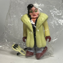 Cargar imagen en el visor de la galería, One Hundred and One Dalmatians - Cruella de Vil - Figure - Kubrick