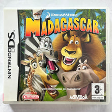 Cargar imagen en el visor de la galería, DreamWorks Madagascar - Nintendo DS / DSLite DSi XL - PAL - Box & Manual (NTR-AMGS-ESP)