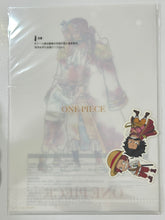 Cargar imagen en el visor de la galería, One Piece - Akagami no Shanks - Gol D. Roger - Clear File & Sticker Set