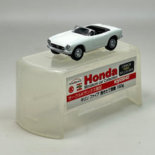 Load image into Gallery viewer, Honda S800 - 1/100 Scale Vehicle - White ver.