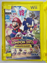 Cargar imagen en el visor de la galería, Mario & Sonic at the London 2012 Olympic Games - Nintendo Wii / Wii U - NTSC - Box & Manual (RVL-SIIE-USA)