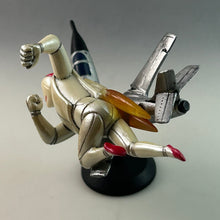 Cargar imagen en el visor de la galería, Tetsujin-28-gou - Bacchus's Air Battle - Trading Figure