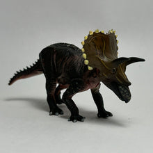 Cargar imagen en el visor de la galería, Triceratops - Trading Figure - Miniature (02A)