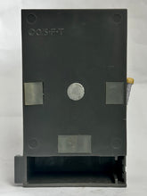 Cargar imagen en el visor de la galería, One Piece - Trafalgar Law - Magnet Figure