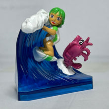 Cargar imagen en el visor de la galería, Umi Monogatari - Surfing Sam - Trading Figure