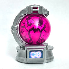 Cargar imagen en el visor de la galería, Uchuu Sentai Kyuranger Kyutama Series 04