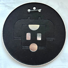 Load image into Gallery viewer, Kimetsu no Yaiba - Agatsuma Zenitsu (deformed version) - Big Badge - Can Stand