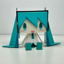 Load image into Gallery viewer, Vocaloid - Hatsune Miku - Graphig ++ - Lat. Type Version