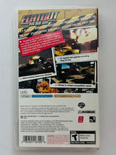Cargar imagen en el visor de la galería, FlatOut: Head On - PSP - PlayStation Portable - NTSC - Box & Manual (ULUS-10328)