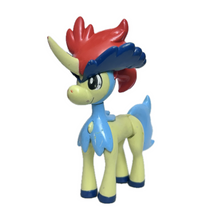 Cargar imagen en el visor de la galería, Pokémon BW - Keldeo - Pose Figure