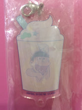 Cargar imagen en el visor de la galería, Osomatsu-san - Matsuno Jyshimatsu - Connected Acrylic Charm