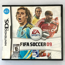 Cargar imagen en el visor de la galería, FIFA Soccer 09 - Nintendo DS / DSLite DSi XL - NTSC - Box & Manual (NTR-CF9E-USA)