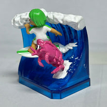 Cargar imagen en el visor de la galería, Umi Monogatari - Surfing Sam - Trading Figure
